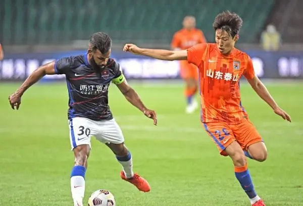 火博app下载 -关于里程碑夜！武汉三镇完成体检，德甲加时末段刷纪录，质疑声仍在，赛程密集仍需轮换的信息